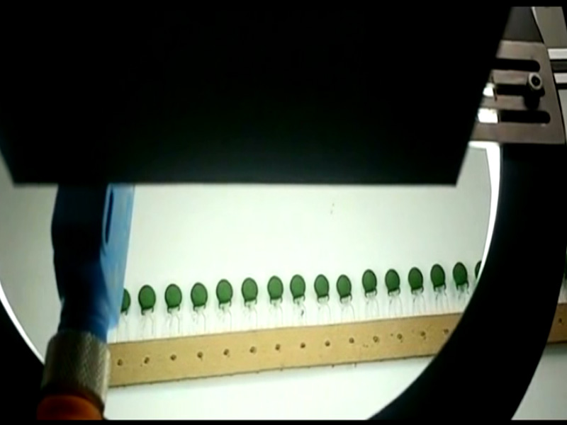 電子元件流水線式視覺激光打標機視頻